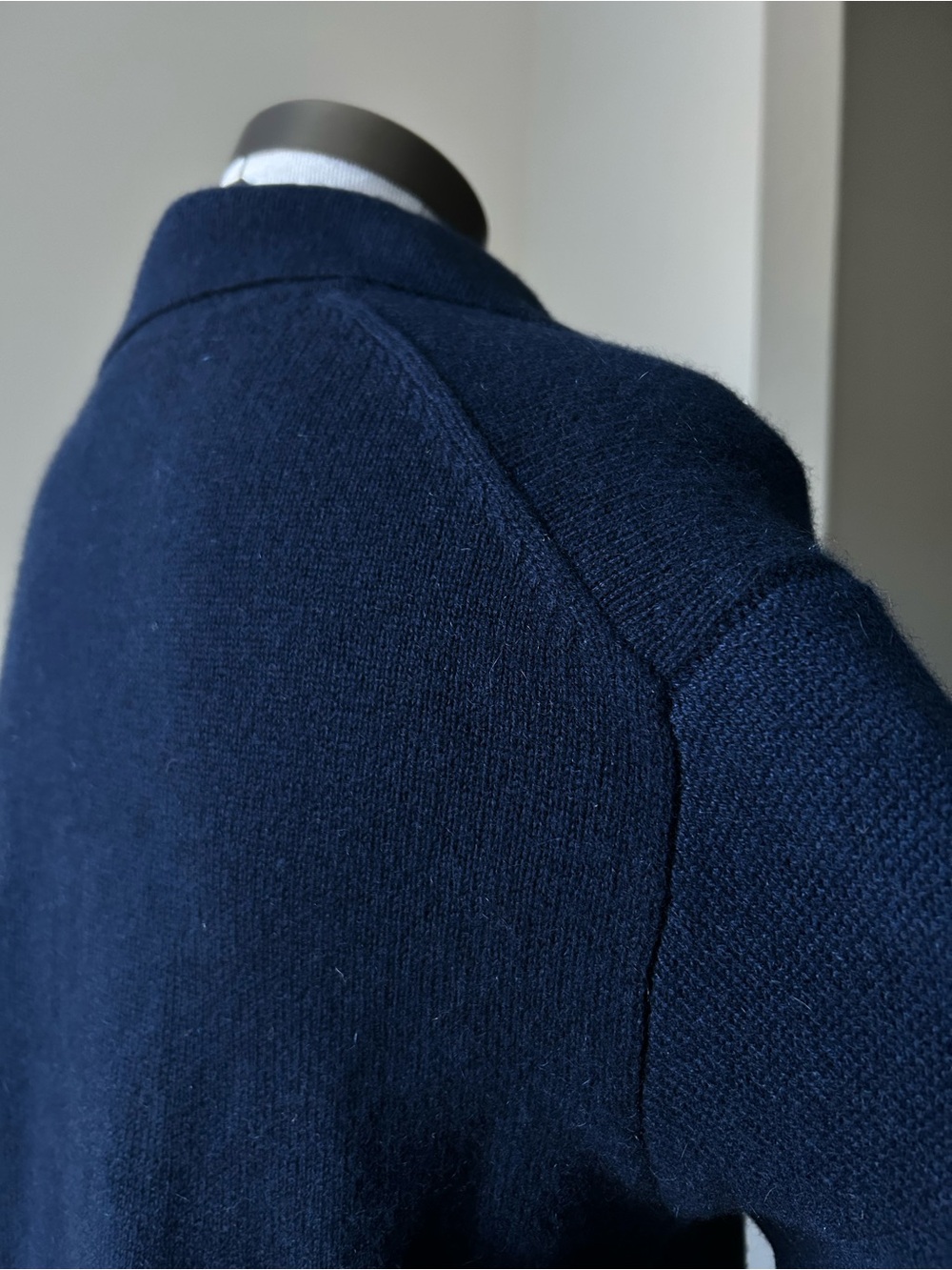 Reformation Navy V‑Neck Long Sleeve cashmere dress - Picture 10 of 10